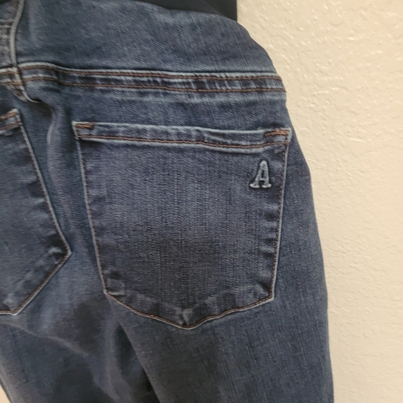 Aritcles of Society Maternity Jeans - Picture 7 of 7